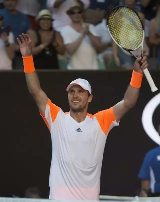 王栋不仅为 王栋不仅为