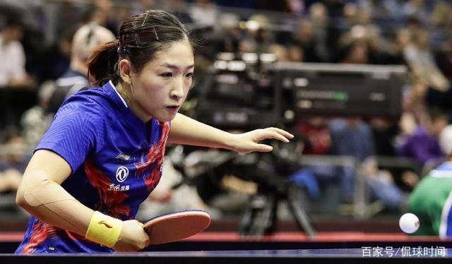 在足球比赛 在足球比赛